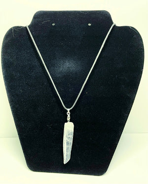 Open image in slideshow, Clear Quartz Point Necklace
